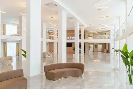 Zenith Resort & Spa - 1