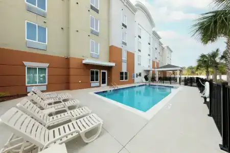 Holiday Inn Club Vacations Beach - 3