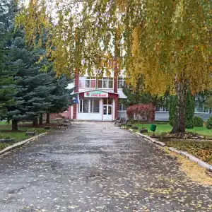Нефтяник - 15