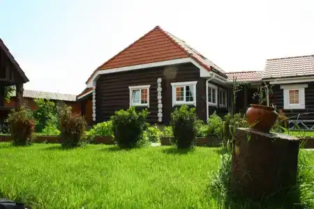 Гостевой дворик Веры Федоровны