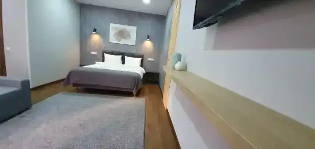 LOFT ROOM - 28