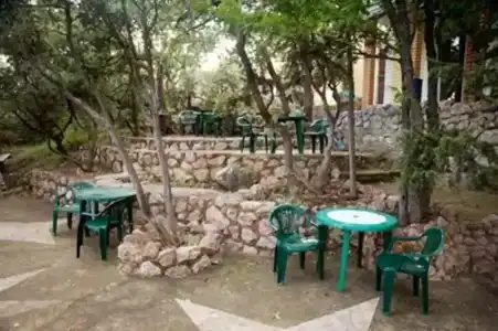 Green Hills - 2
