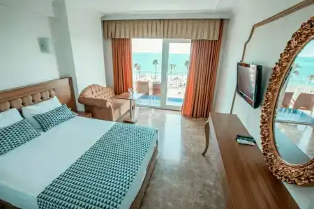 Kristal Beach - 29