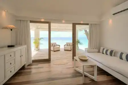 Diamonds Athuruga Maldives Resort & Spa - 3