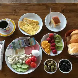 Kemal's Guest House - 9