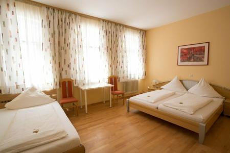 Amadeus Restaurant und - 1