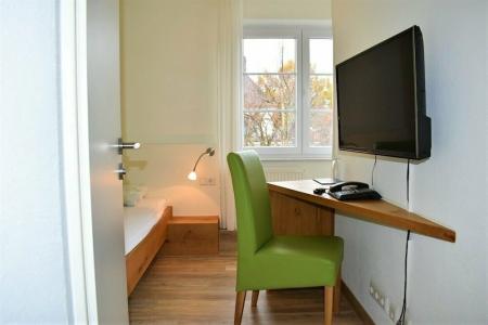 Lindenallee - 10