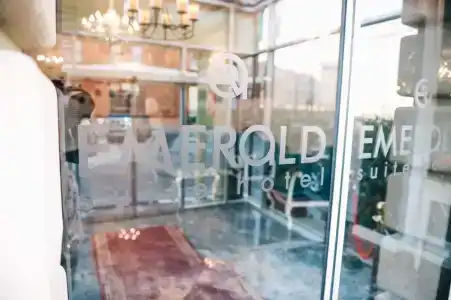 Emerald Suite - 21
