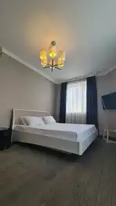 Estate - 24