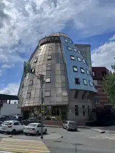 Кремлевский - 51