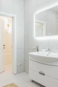 Невский Маяк - 67