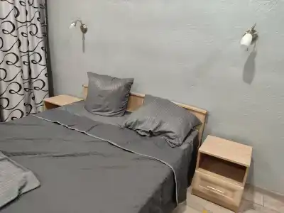 Московский - 75