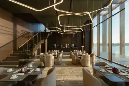 Millennium Panorama - 32