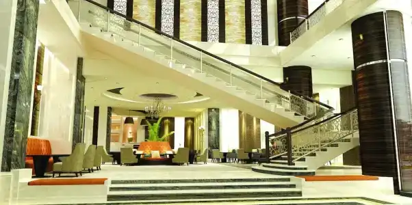 Golden Tulip - 19