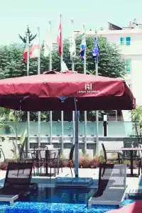 Laren Sea Side Spa - 5