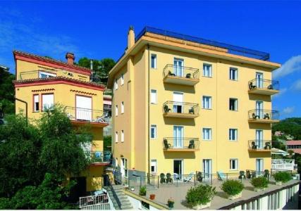 Tritone - 3