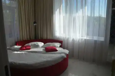 Владимирский - 55