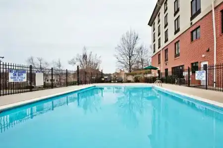 Courtyard Downtown - 25
