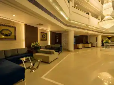 Howard Plaza The Fern, - 43