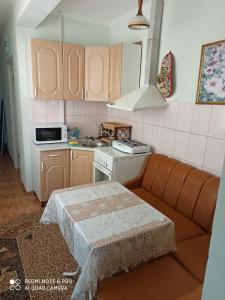 Lyudmila - 18