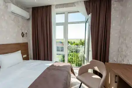 Кристалл - 79