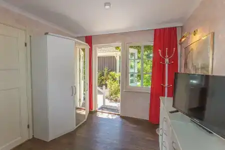 Im Schwedischen Hof - 12