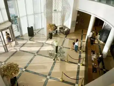 Ramada & Suites by Wyndham Netanya - 4