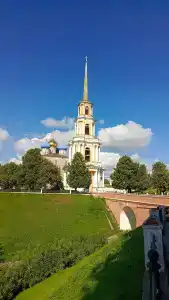 Кремлевский - 3