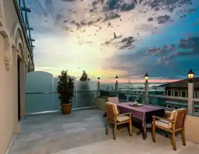 Sultanhan - Special Category - 25