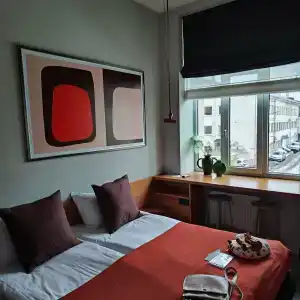 Corner - 27