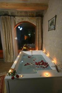 Angel Cave Suite - 24