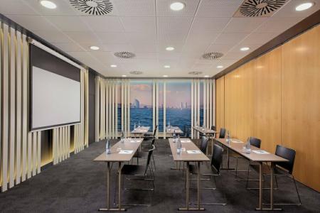 Four Points by Sheraton Barcelona Diagonal - 20