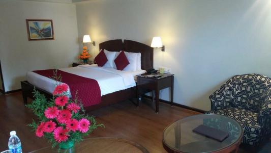 Quality Inn Sabari - 28
