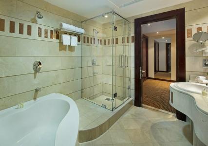 City Seasons & Suites Muscat - 12