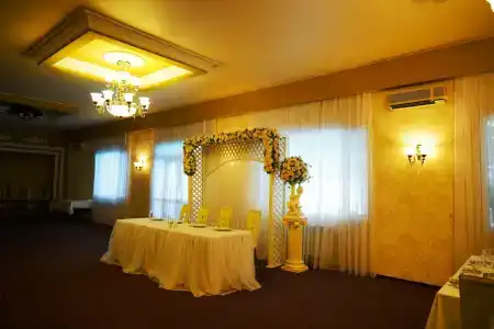 Александр - 31