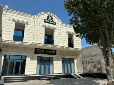 Rich Land - 2