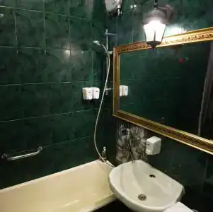 SubWay Hostel - 8