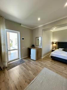 Альбатрос - 24