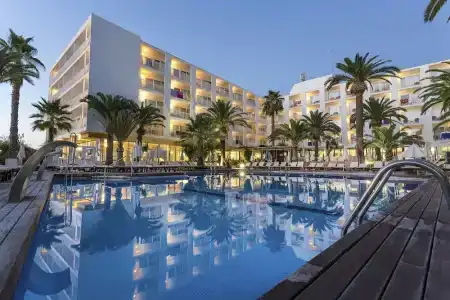 Palladium Palmyra - Adults Only - 0