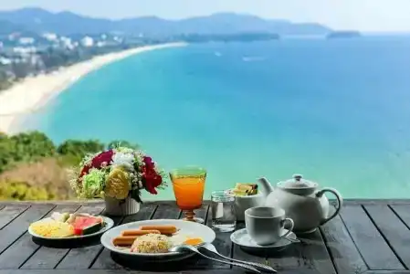 Baan Karon Hill Phuket Resort - 4