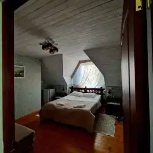 Петров Дом - 6