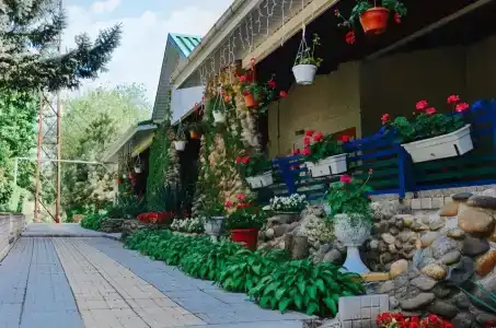 Уютная - 2
