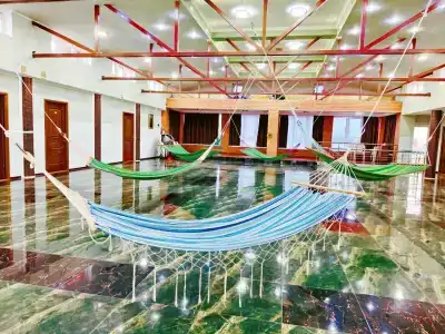 Well Hotel - 1