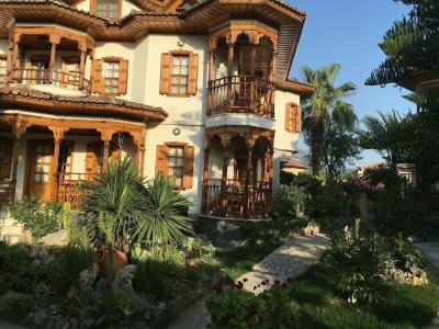 Asur & Aparts & Villas - 8