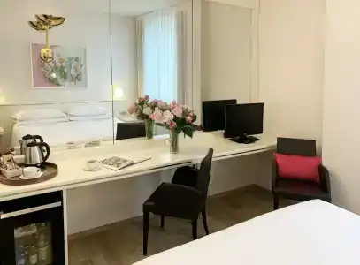 Starhotels Cristallo Palace - 12