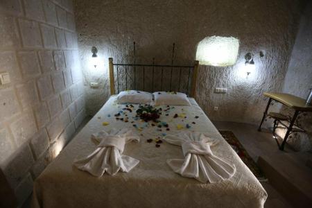 Angel Cave Suite - 15