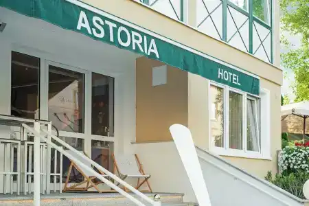 Astoria - 5