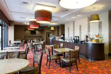 Ramada Plaza Resort & Suites By Wyndham Orlando International Drive - 25
