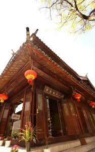 Lijiang Qingchuge - 3