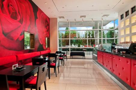 Hilton Amsterdam - 30